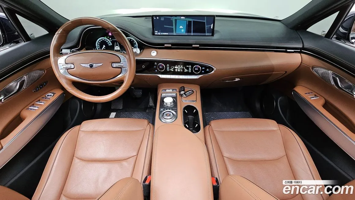 Genesis GV70 — фото 10