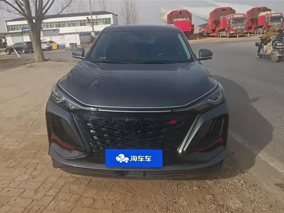 Changan CS75PLUS — фото 3