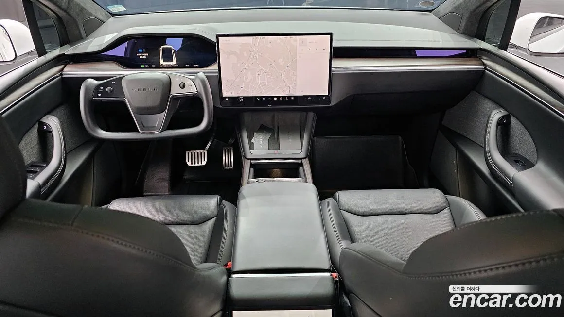 Tesla Model X — фото 4