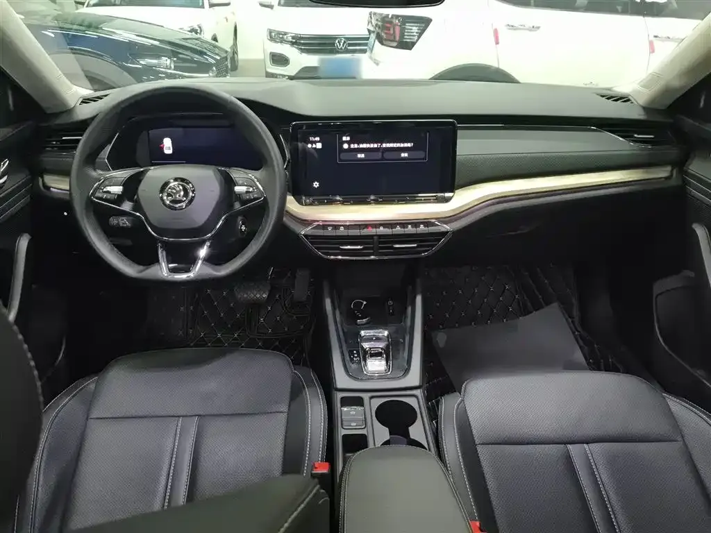 Skoda Octavia — фото 3