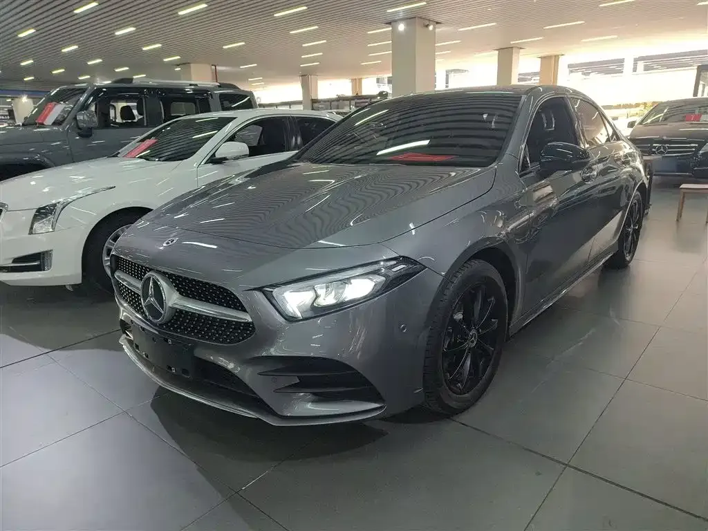 Mercedes-Benz A-Class — фото 1