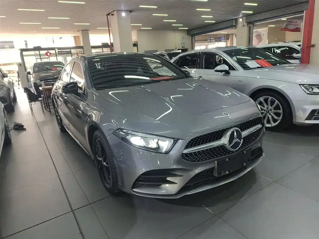 Mercedes-Benz A-Class — фото 10