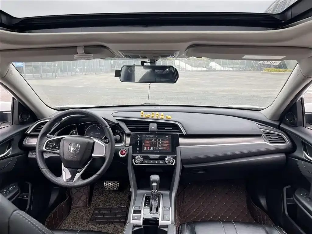 Honda Civic — фото 4