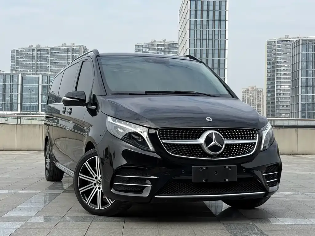 Mercedes-Benz V-Class — фото 4