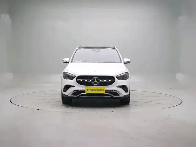 Mercedes-Benz GLA — фото 7