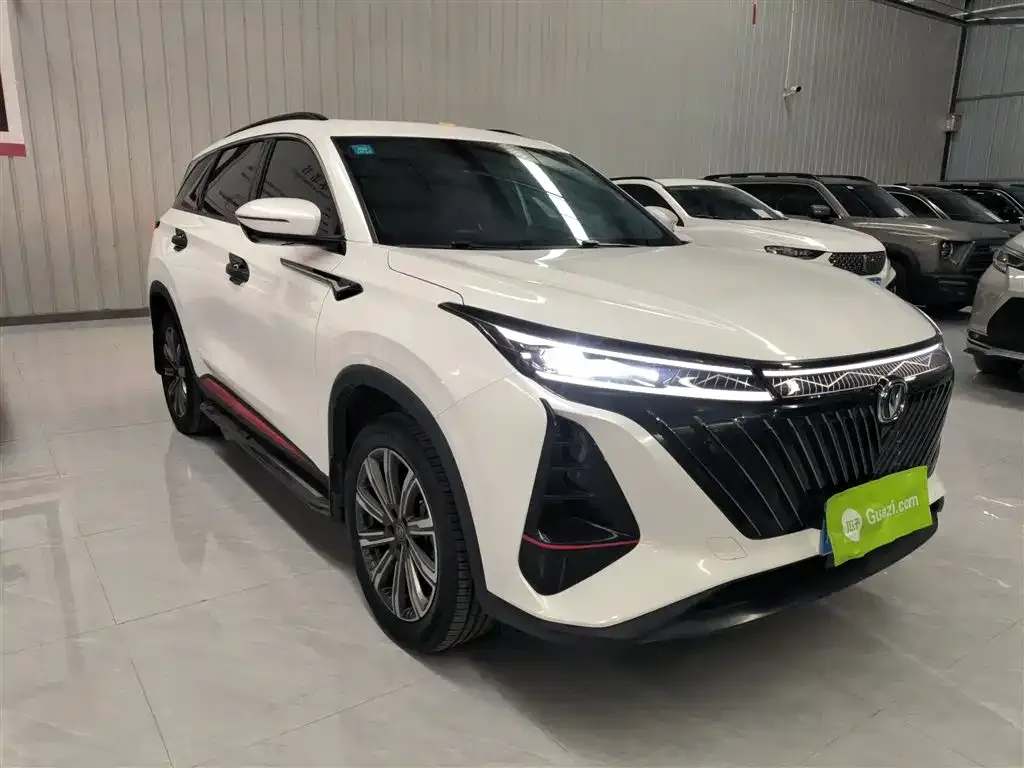 Changan CS75 PLUS — фото 3