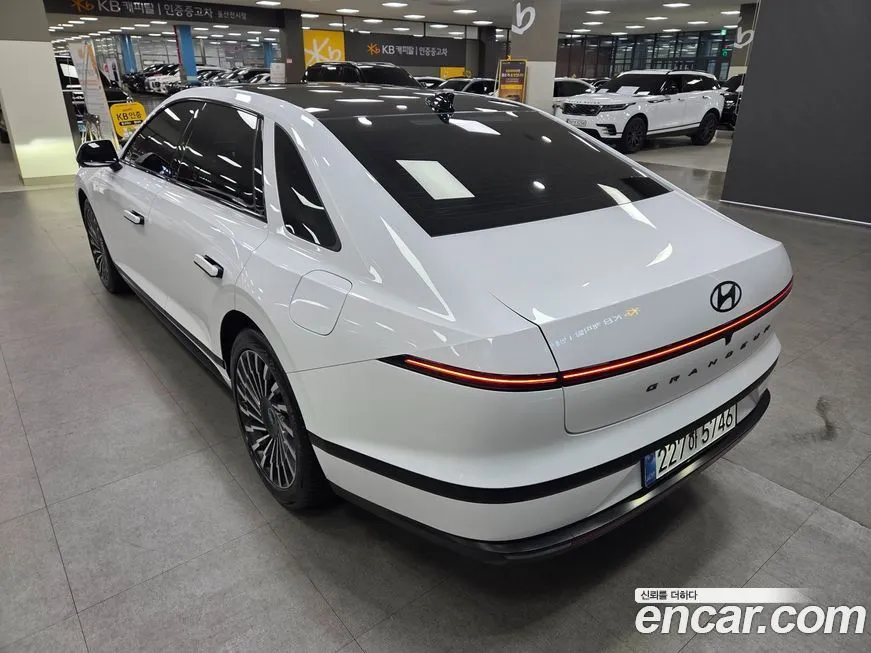 Hyundai Grandeur — фото 10