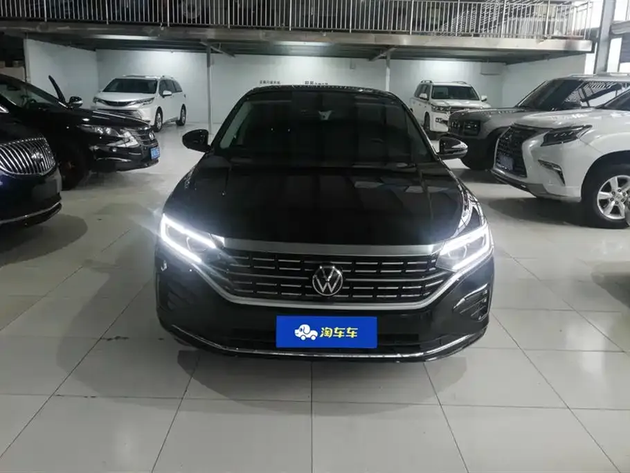 Volkswagen Passat — фото 2