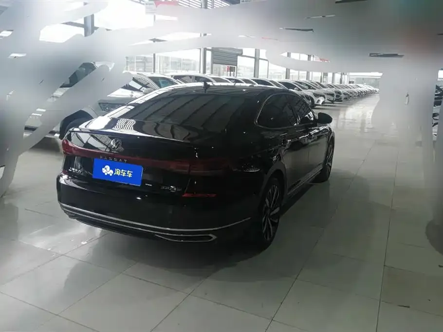 Volkswagen Passat — фото 3