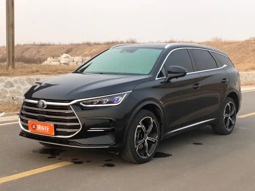 BYD Tang New Energy — фото 1