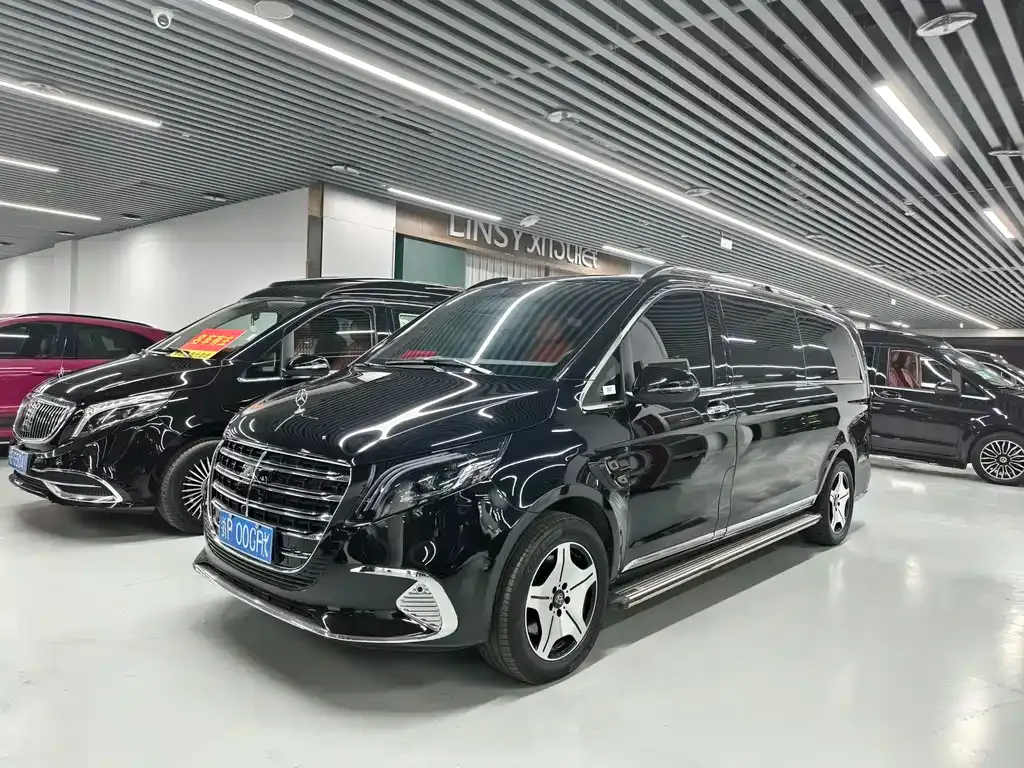 Mercedes-Benz Vito — фото 1
