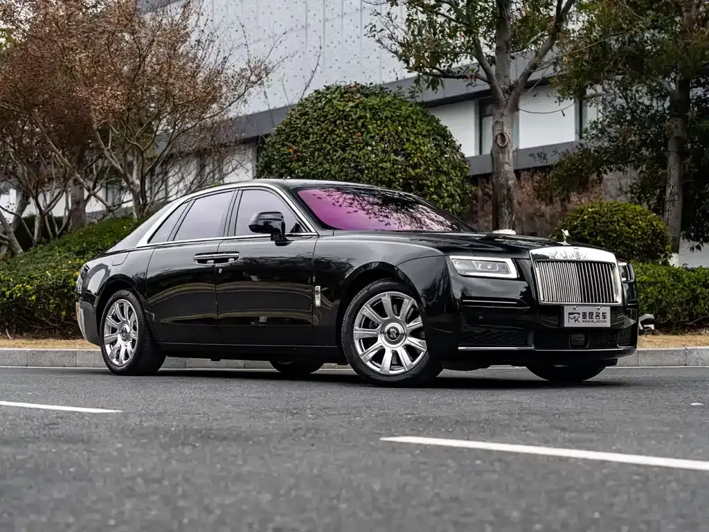 Rolls-Royce Ghost — фото 9