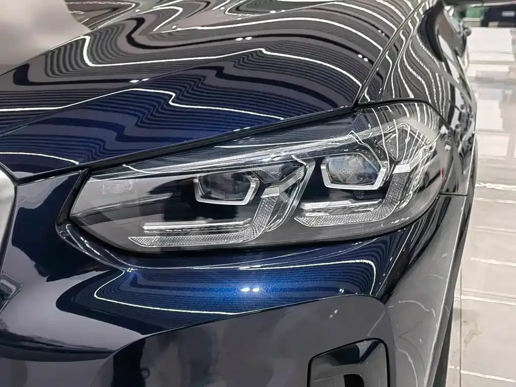 BMW X4 — фото 5