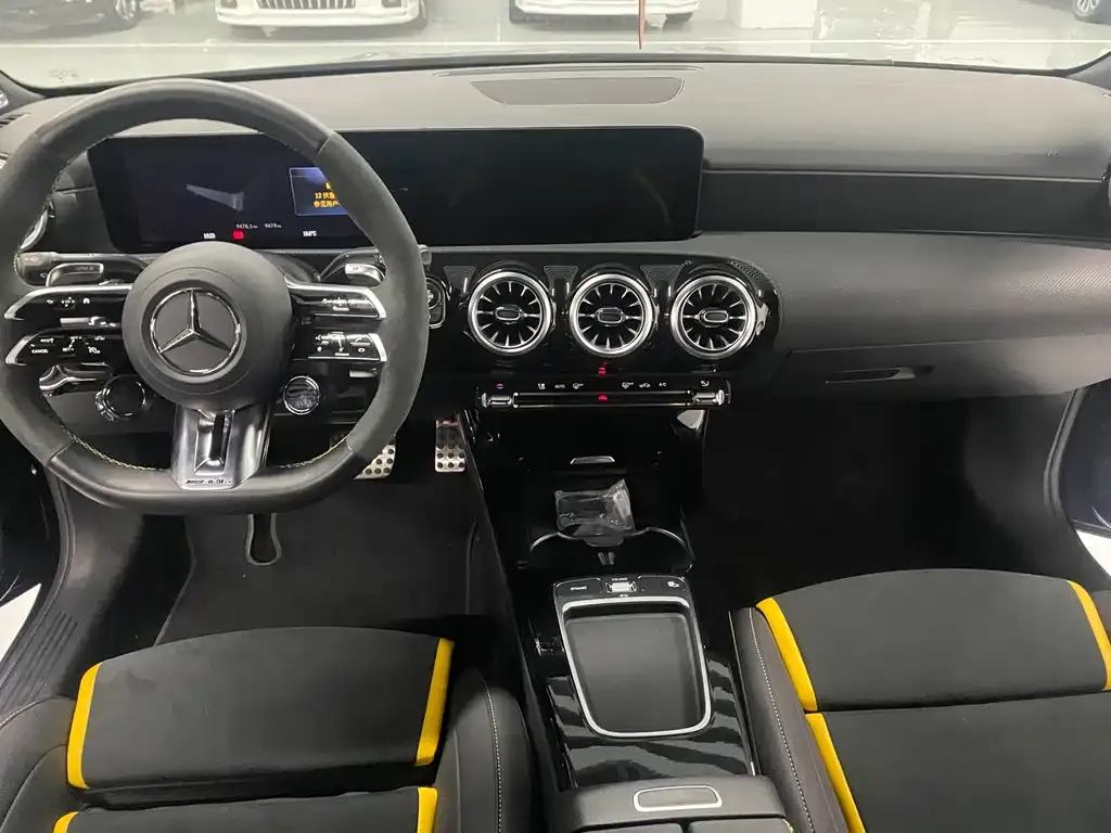 Mercedes-Benz A-Class AMG (Import) — фото 10