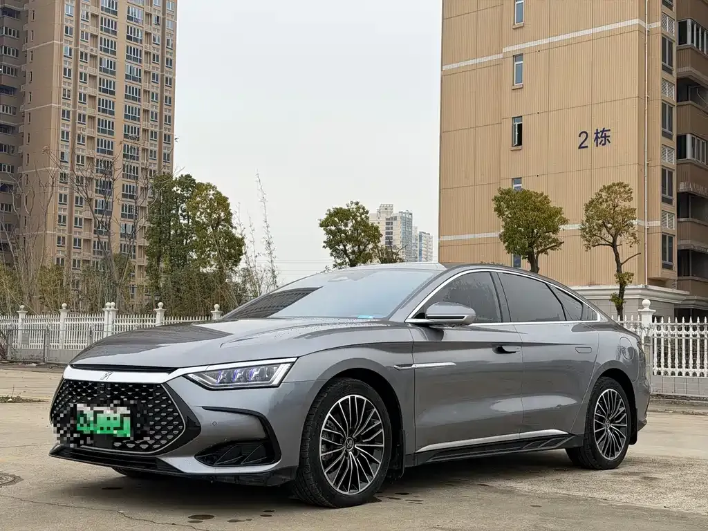 BYD Han — фото 1