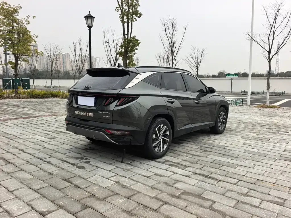 Hyundai Tucson — фото 6