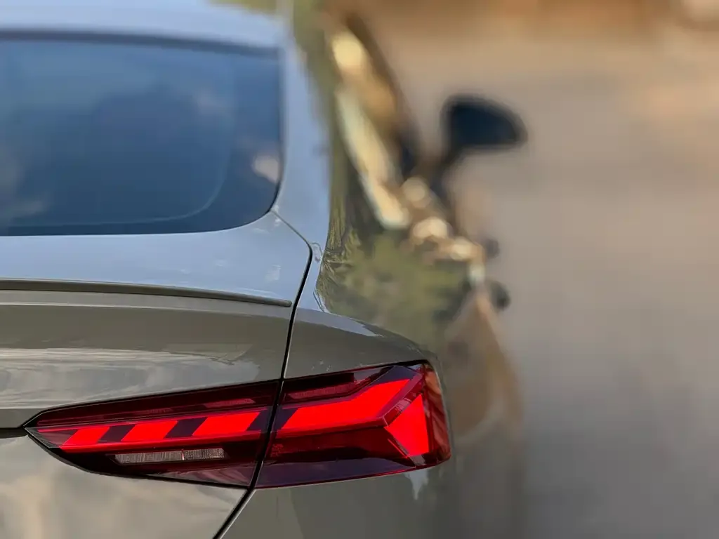 Audi S5 — фото 2