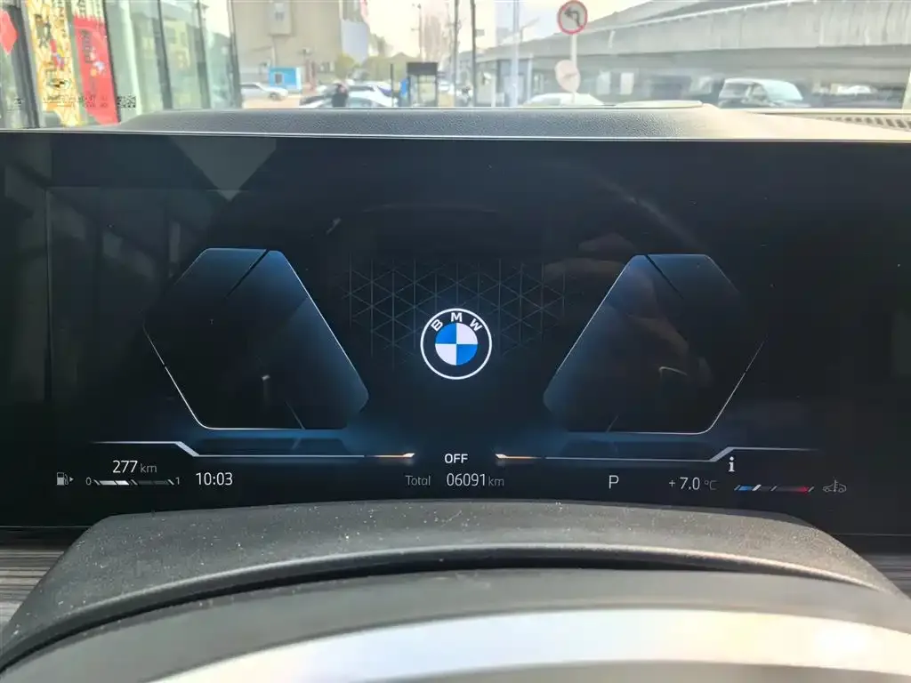 BMW X5 — фото 2