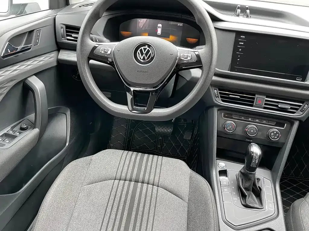 Volkswagen Tharu — фото 8