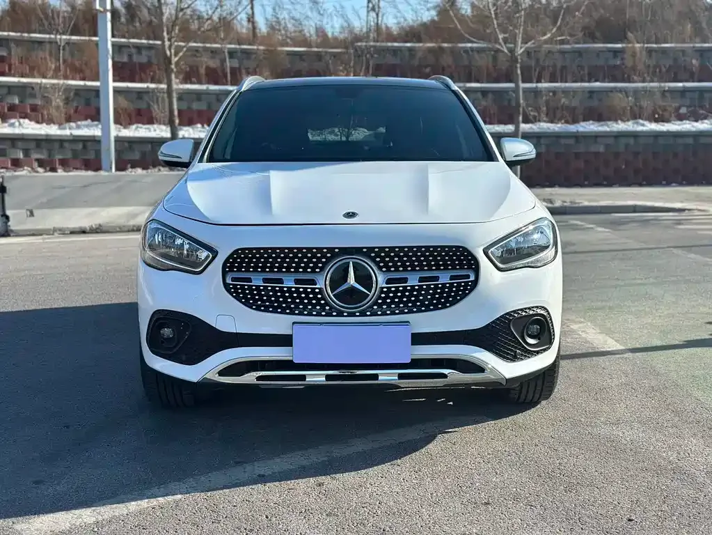 Mercedes-Benz GLA — фото 7
