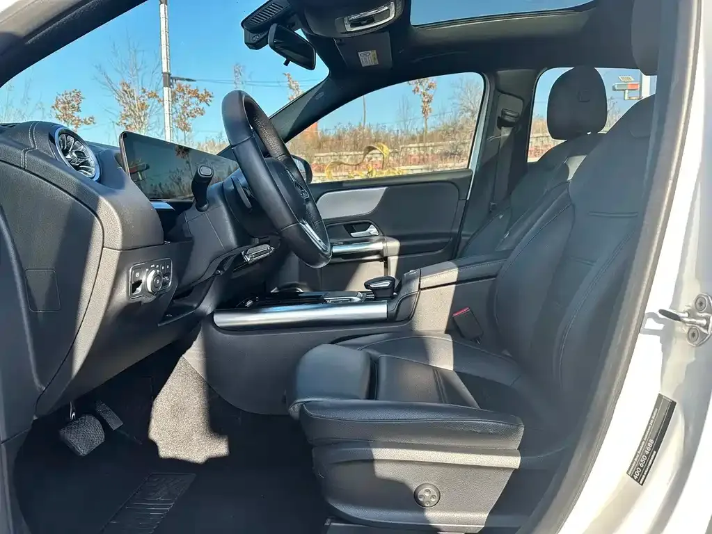 Mercedes-Benz GLA — фото 4