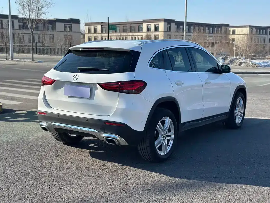 Mercedes-Benz GLA — фото 5