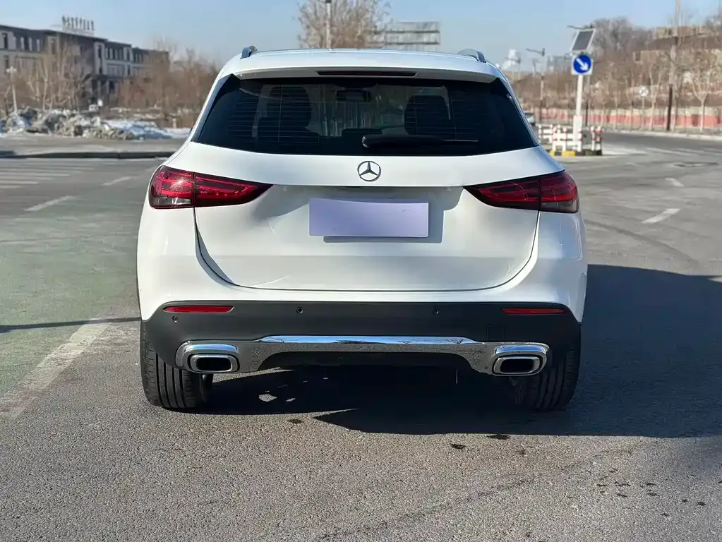 Mercedes-Benz GLA — фото 10