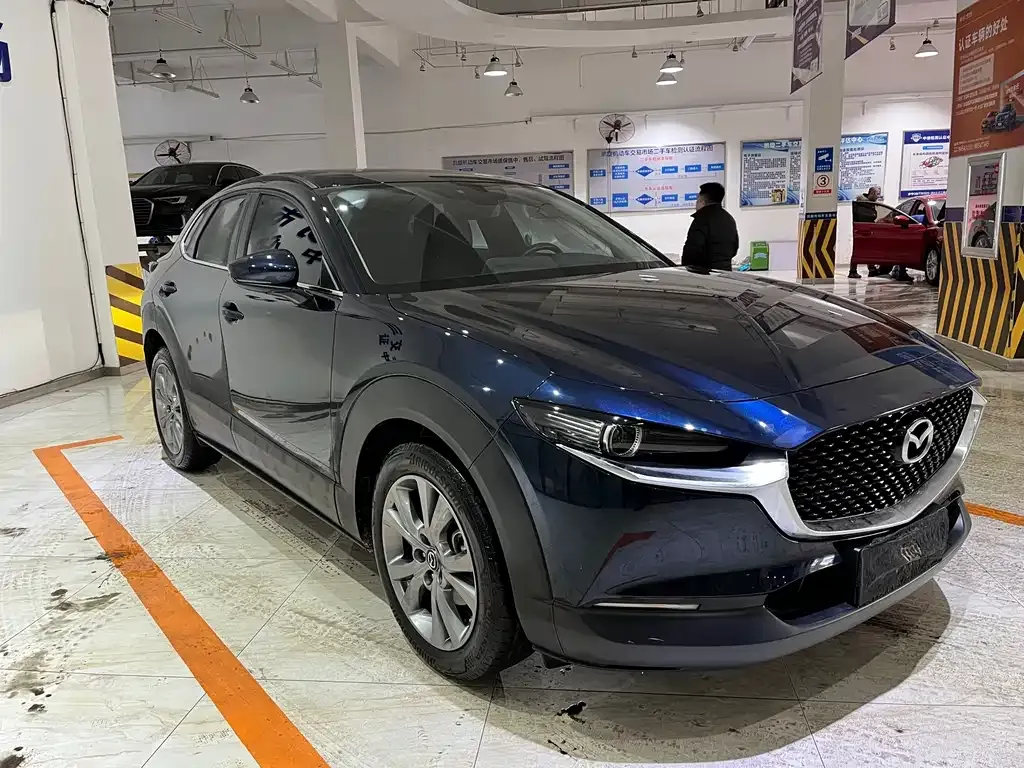 Mazda CX-30 — фото 10