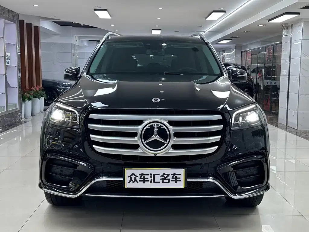 Mercedes-Benz GLS — фото 7
