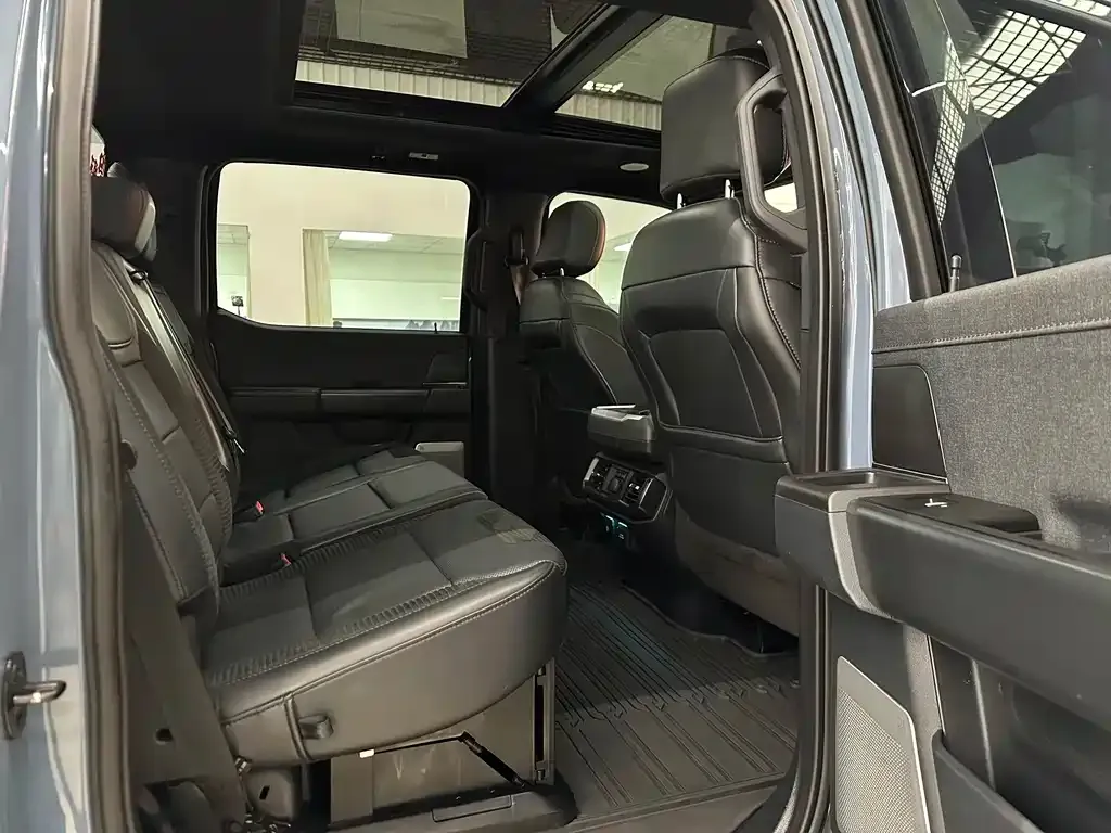 Ford F-150 Raptor — фото 4