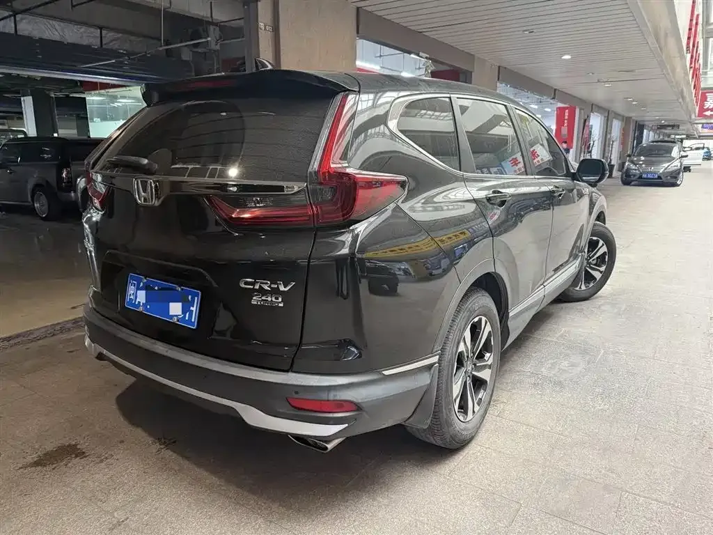 Honda CR-V — фото 7