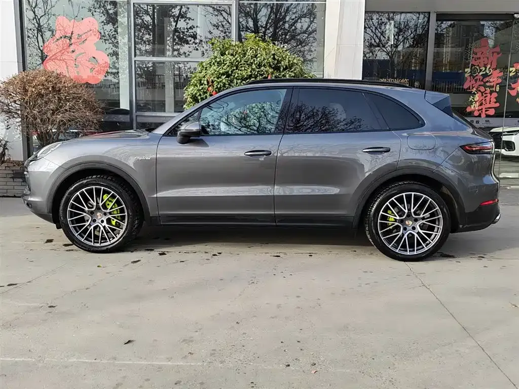 Porsche Cayenne Hybrid — фото 2