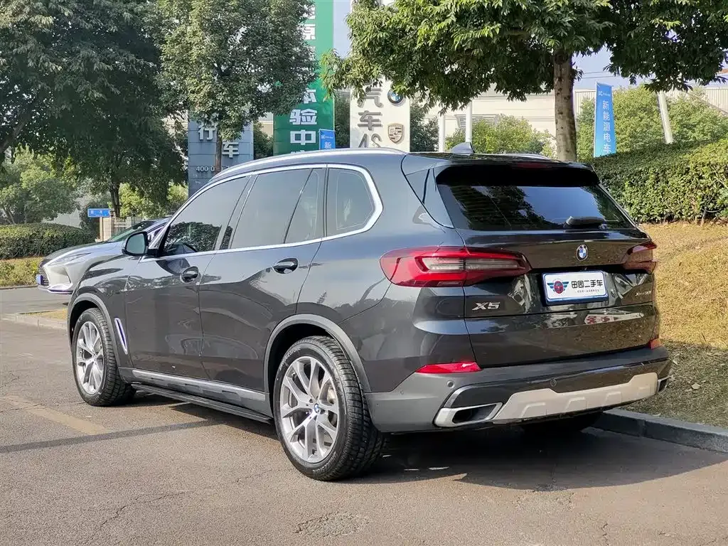 BMW X5 (Import) — фото 9