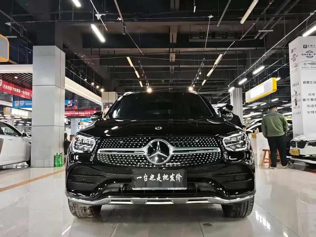Mercedes-Benz GLC — фото 10