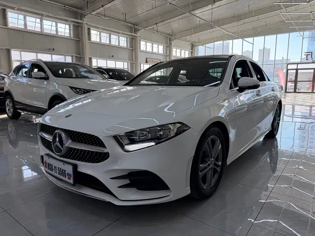 Mercedes-Benz A-Class — фото 1