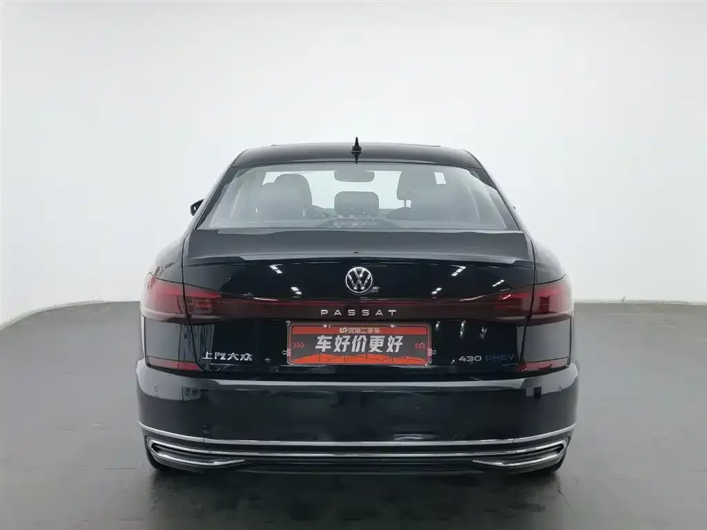 Volkswagen Passat New Energy — фото 4