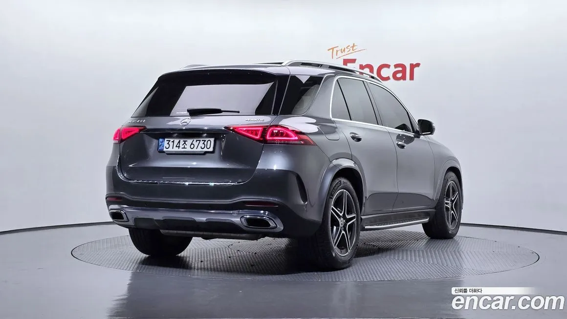 Mercedes-Benz GLE-Class — фото 2