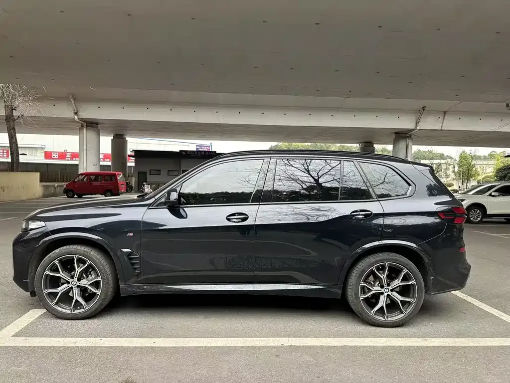 BMW X5 — фото 9