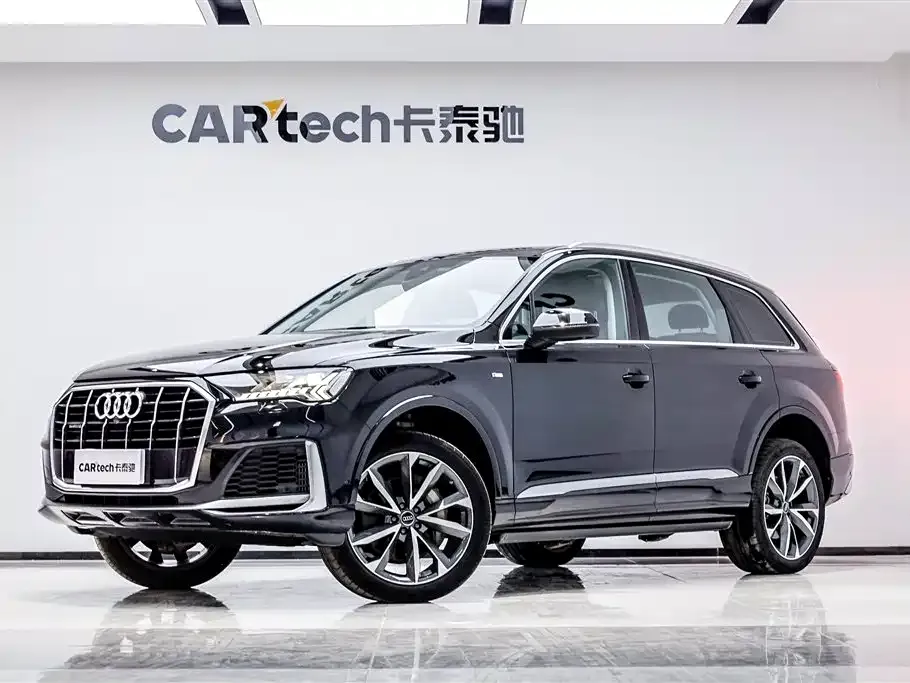 Audi Q7 — фото 6