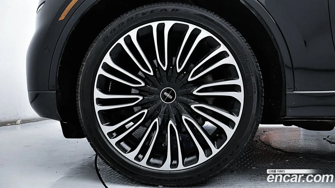 Lincoln Aviator — фото 4