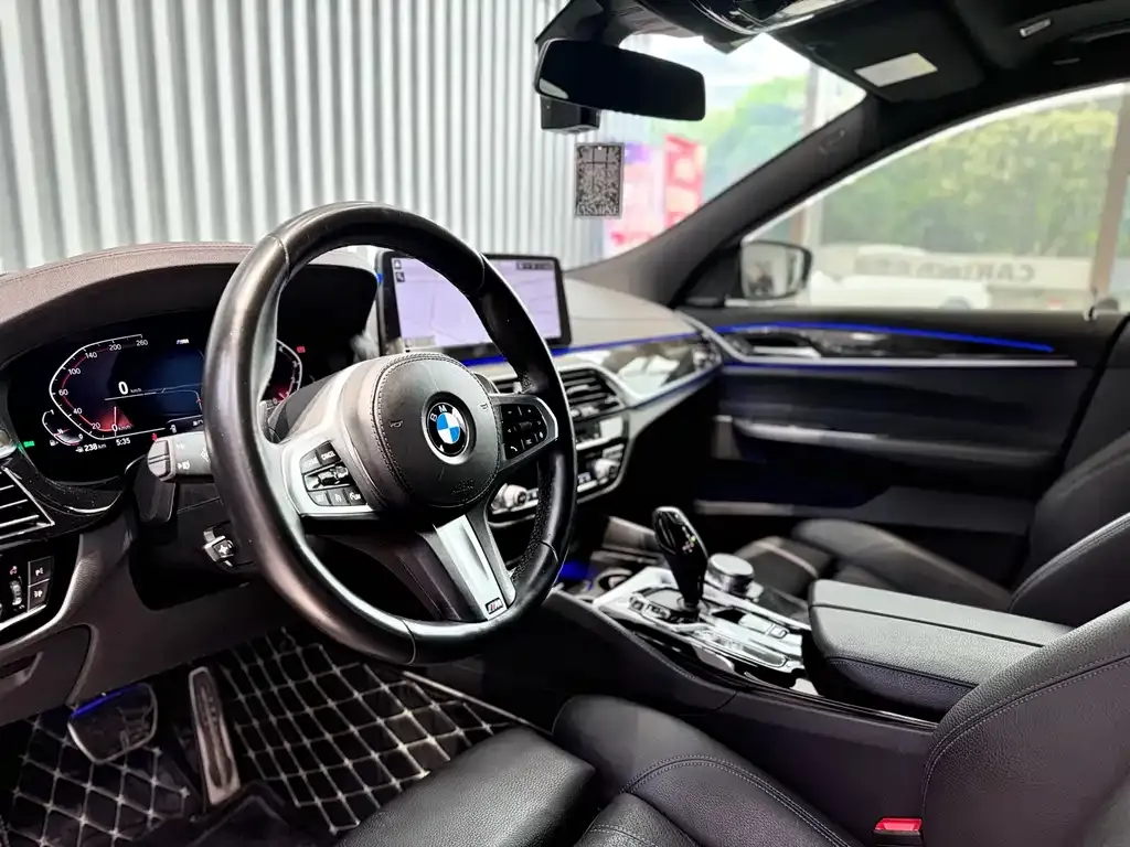 BMW 6 Series GT — фото 8
