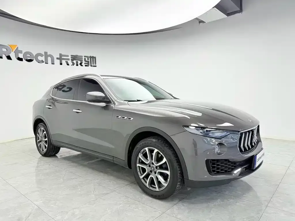 Maserati Levante — фото 2