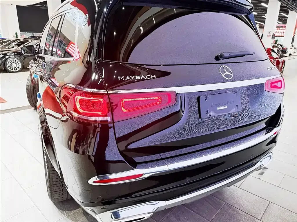Mercedes-Benz GLS — фото 10
