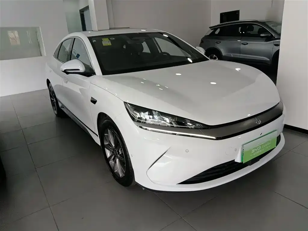 BYD Qin L — фото 4