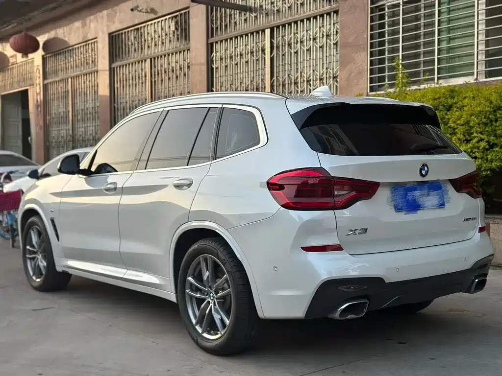 BMW X3 — фото 4