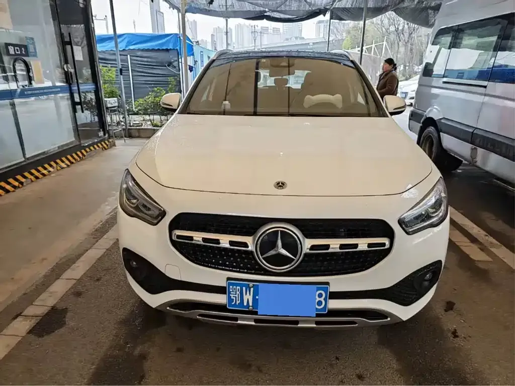 Mercedes-Benz GLA — фото 3