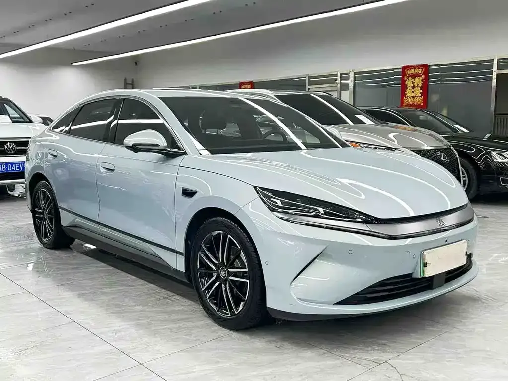 BYD Qin L — фото 4