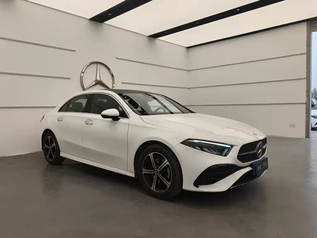 Mercedes-Benz A-Class — фото 4