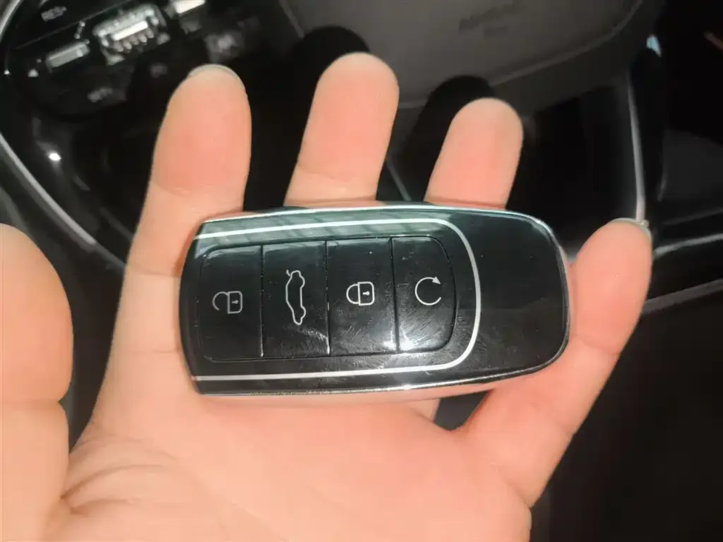 Chery Tiggo 8 PRO — фото 2
