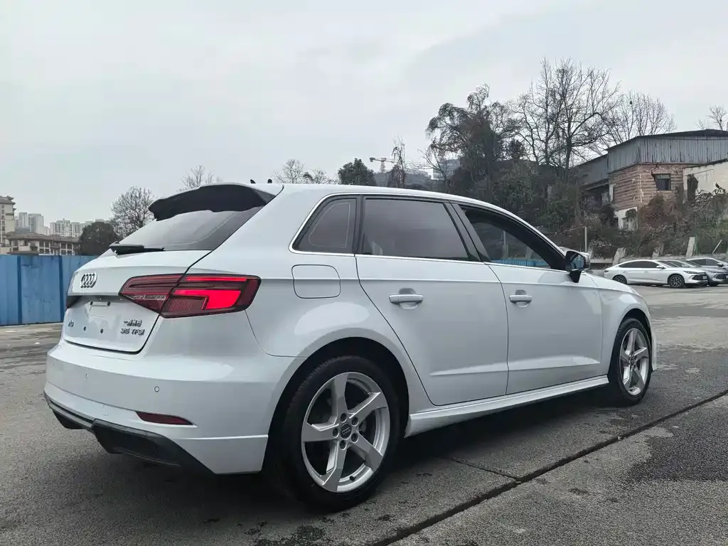 Audi A3 — фото 10